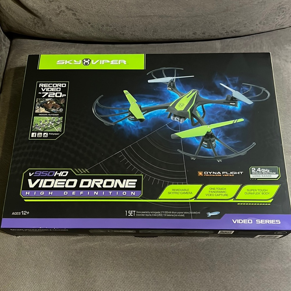 Sky Viper High Definition Video Drone